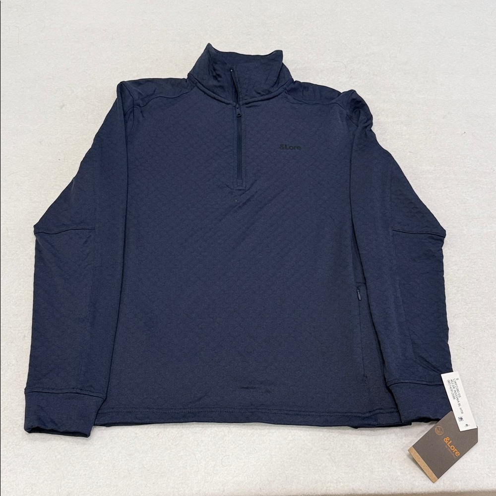 & Lore  Men's Deep Blue Lightweight pullover New with tags size S